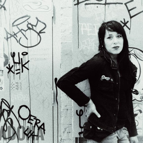 Meet your Posher, Jo-lin - Picture 1 of 3